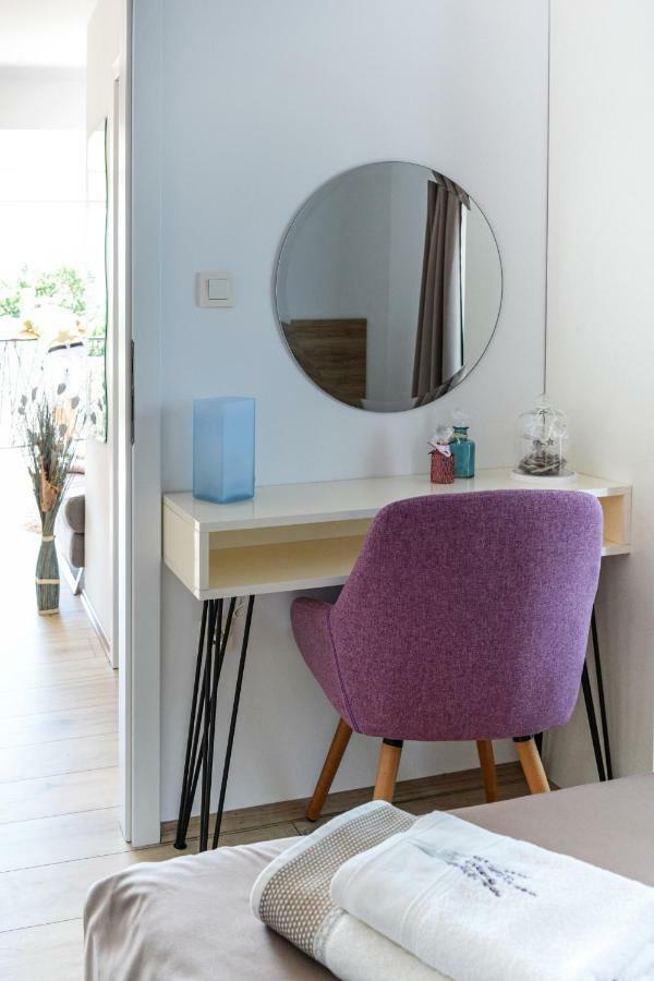 Kaj-Lux Novi Apartment โนวีวีโนดอลสกี ภายนอก รูปภาพ